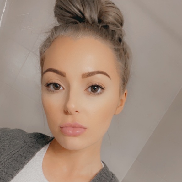 Meet your Posher, Karley - Picture 6 of 8